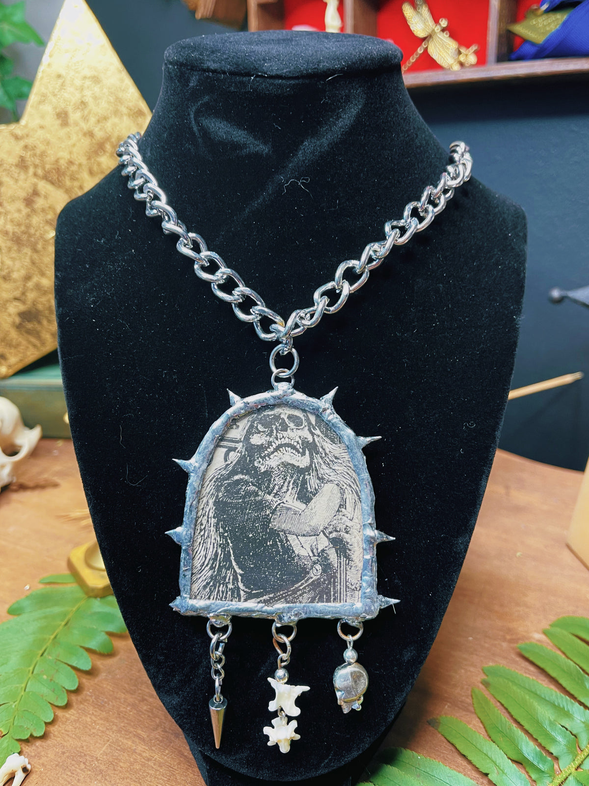 Art of Dying - Silver - Oddity Necklace