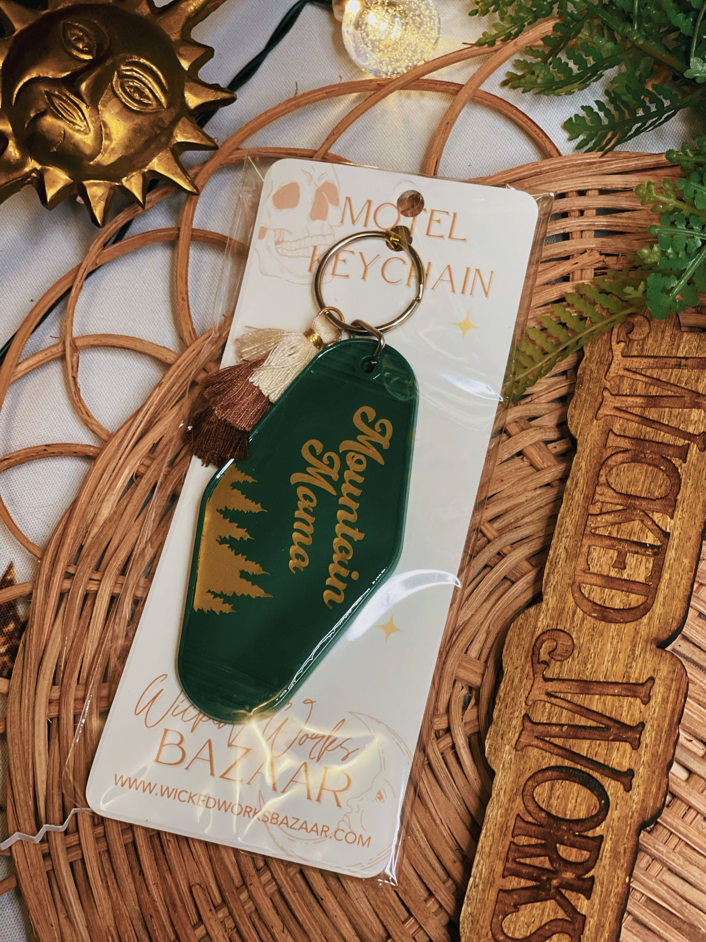 Mountain Mama - Motel Keychain