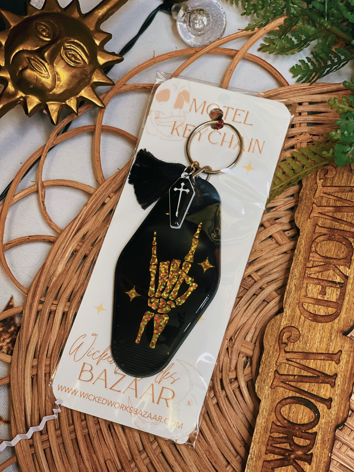 Rockn' Holo - Motel Keychain (PRE-ORDER)