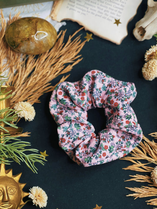 Baby Pink Floral - Scrunchie