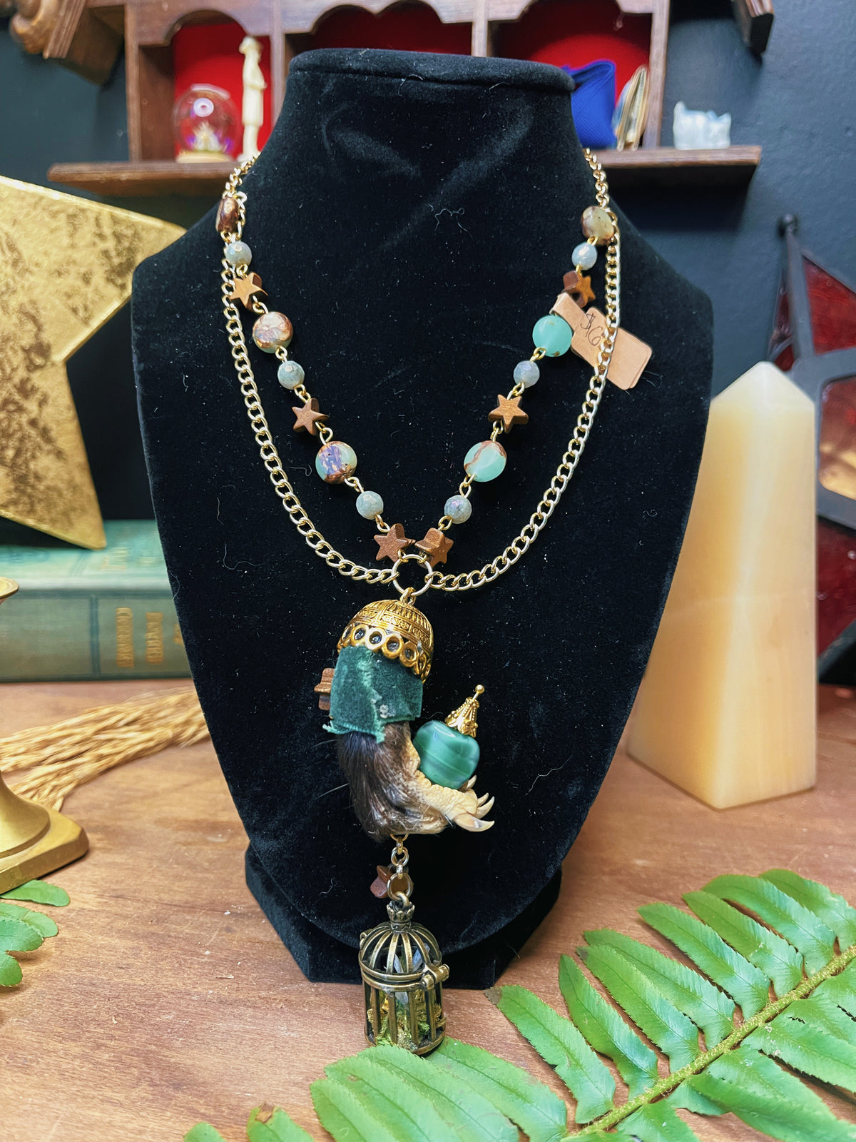Willow Wonder - Gold - Oddity Necklace