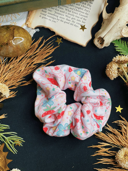 Cinnamon Strawberry - Scrunchie