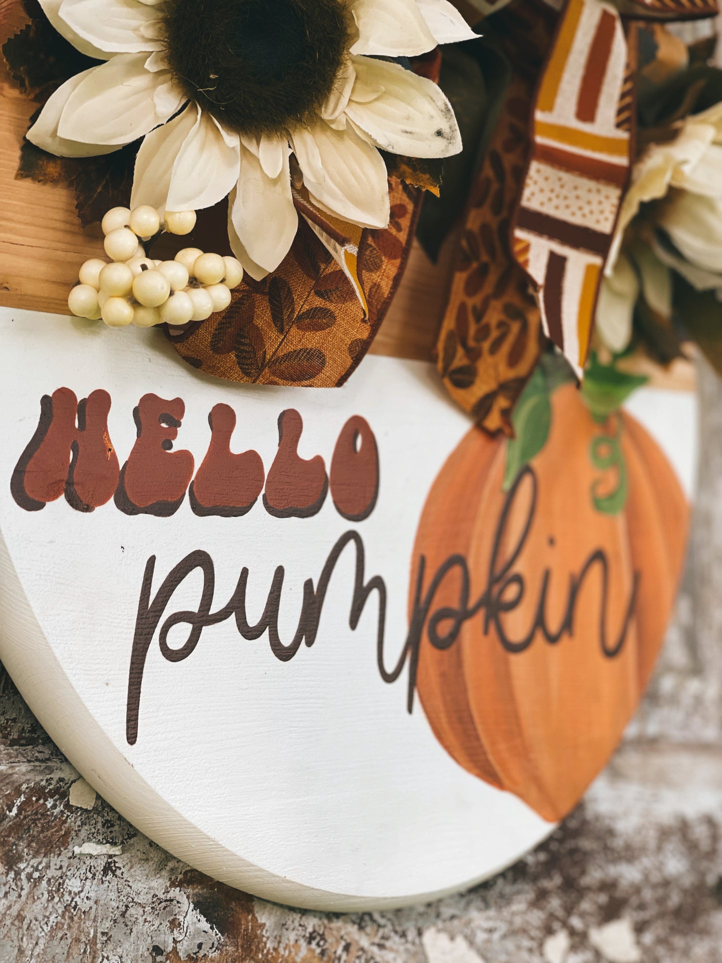 Retro Hello Pumpkin - Circle Door Hanger (PRE-ORDER)